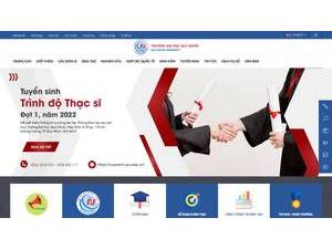 Quy Nhon University's Website Screenshot