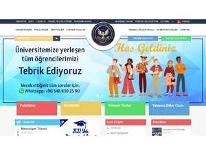 Akdeniz Karpaz Üniversitesi's Website Screenshot