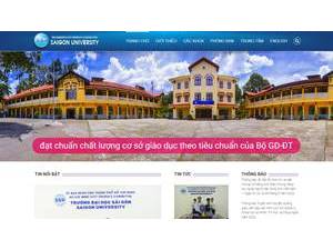 Saigon University's Website Screenshot